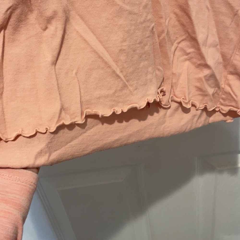 Stamp 10 Peach shirt with pretty detail size Large - Picture 4 of 6